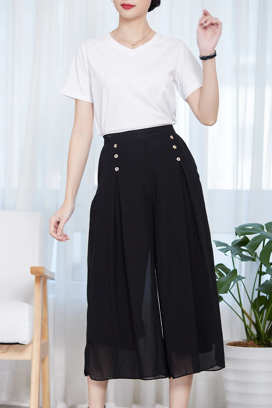 Quần giả váy trung niên nhiều màu sắc, kiểu dáng thời thượng, chất Chiffon bền đẹp Thương hiệu Menina Y0379
