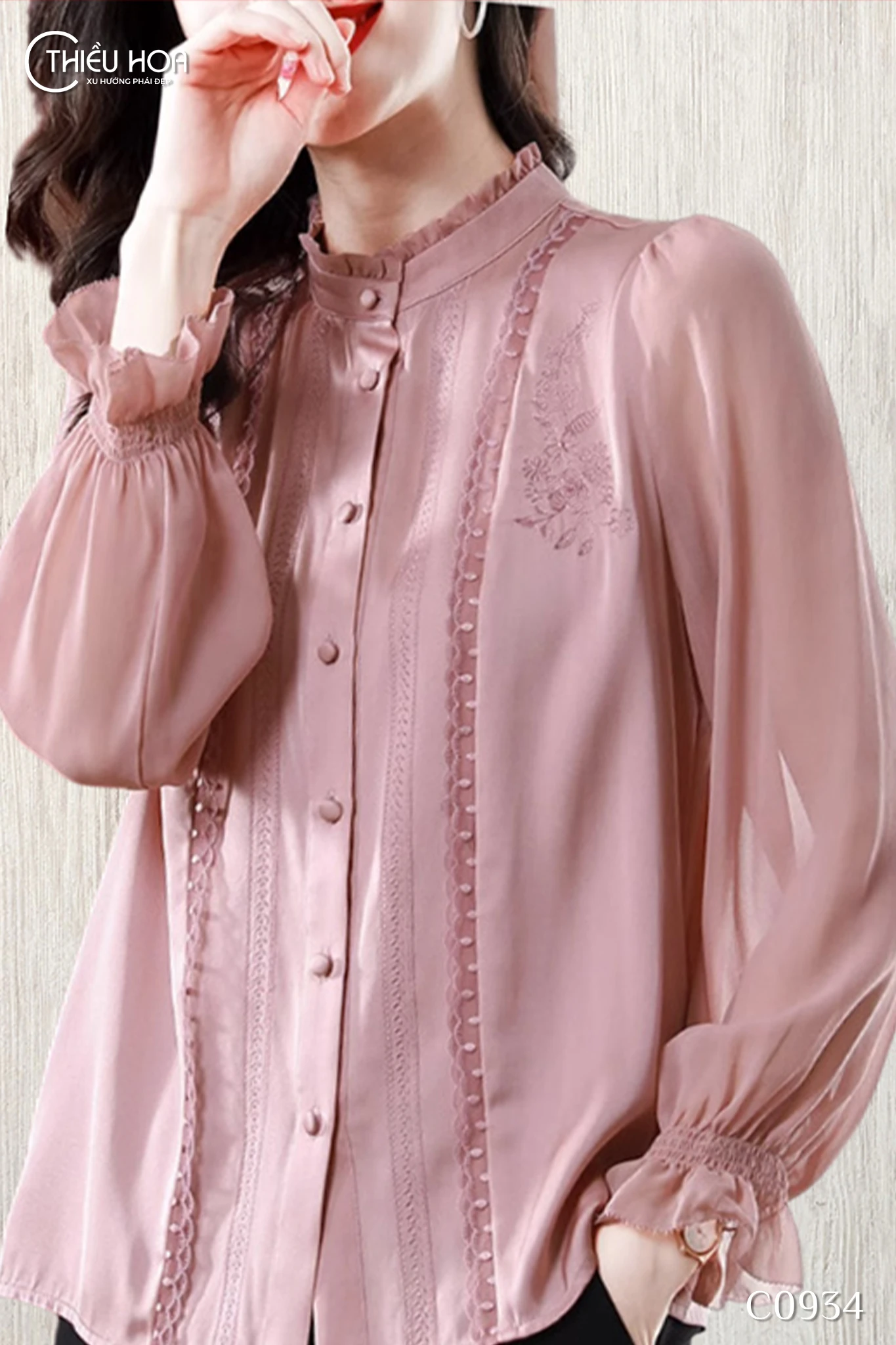 Áo Kiểu trung niên, chất liệu lụa mềm mát, kiểu dáng sang trọng, lịch sự thương hiệu Thiều Hoa AD3C0934